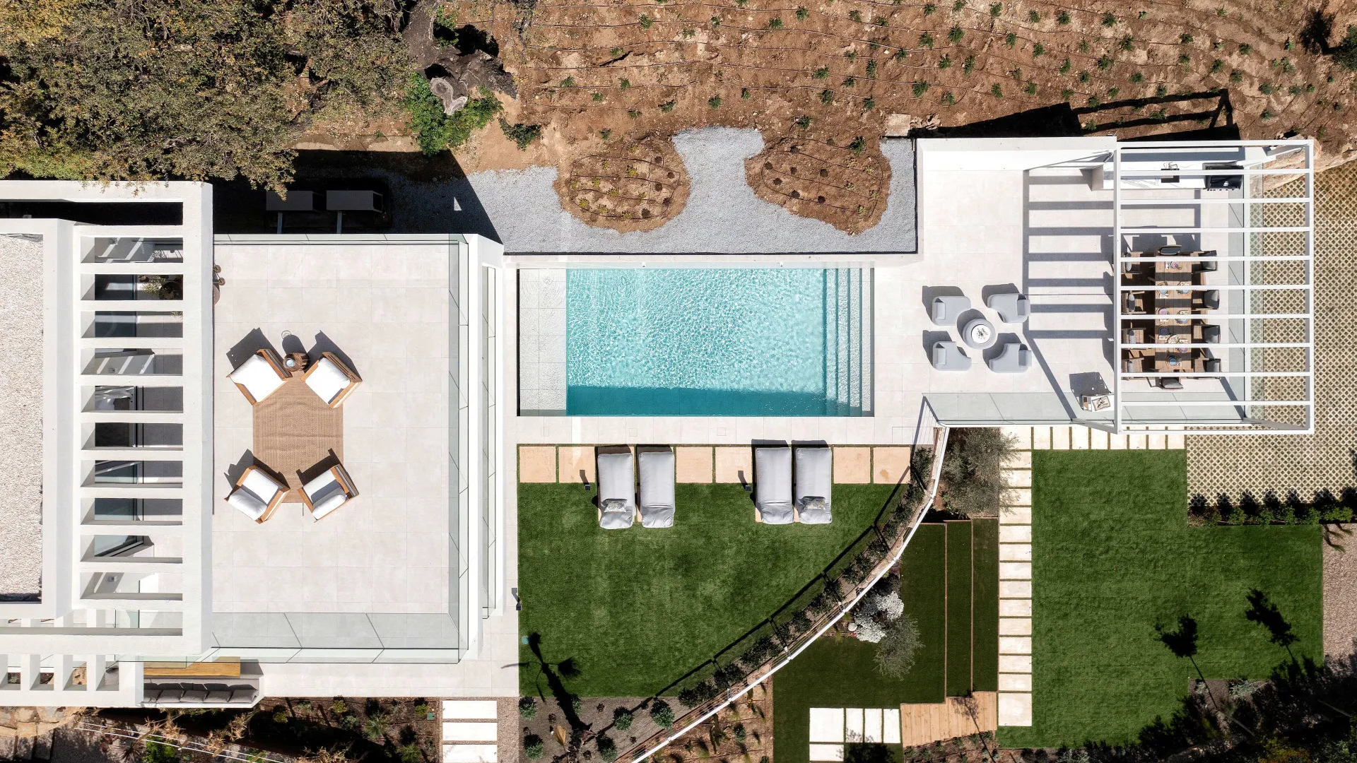 5 bedrooms villa in Parque Elviria for sale