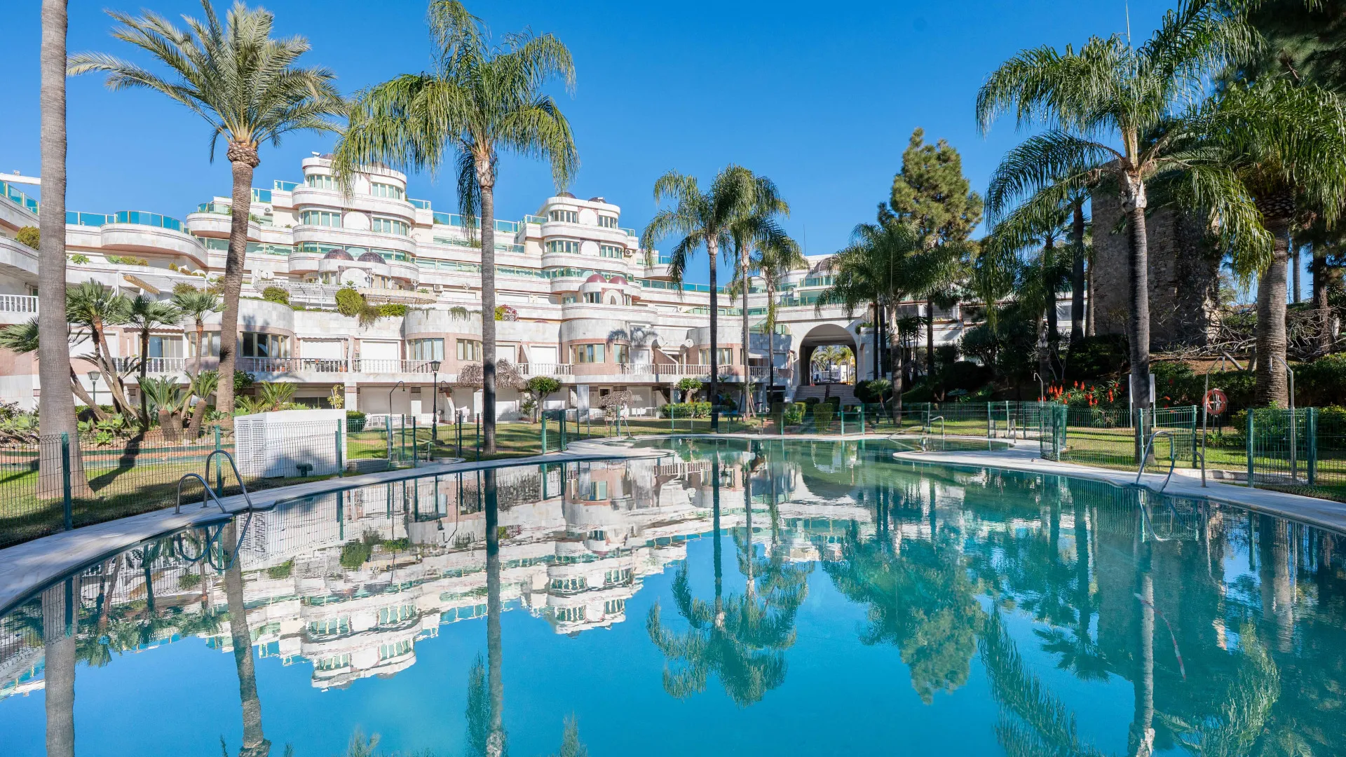 Comprar apartamento en Gray D'Albion con 4 dormitorios