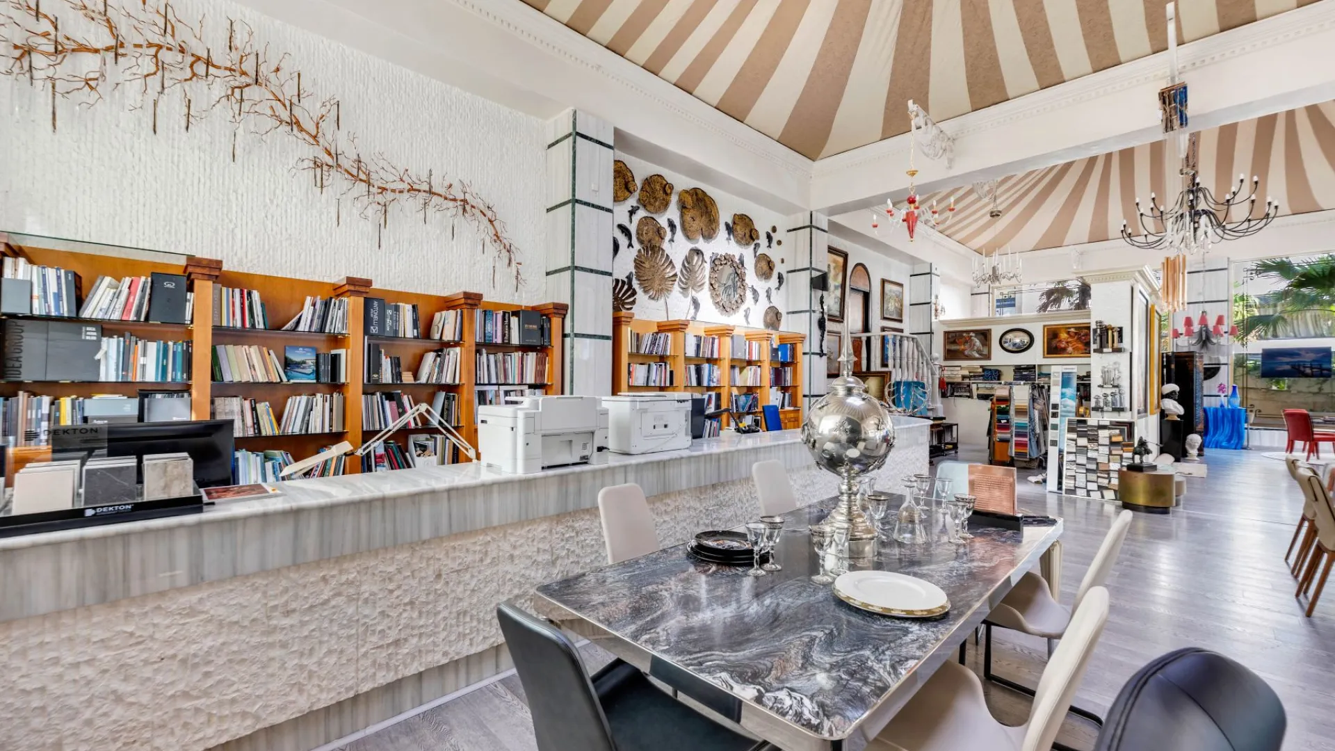 Marbella - Puerto Banus, local comercial a la venta