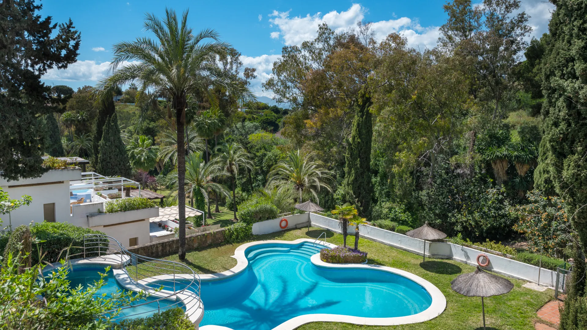 For sale apartment in Kings Hills