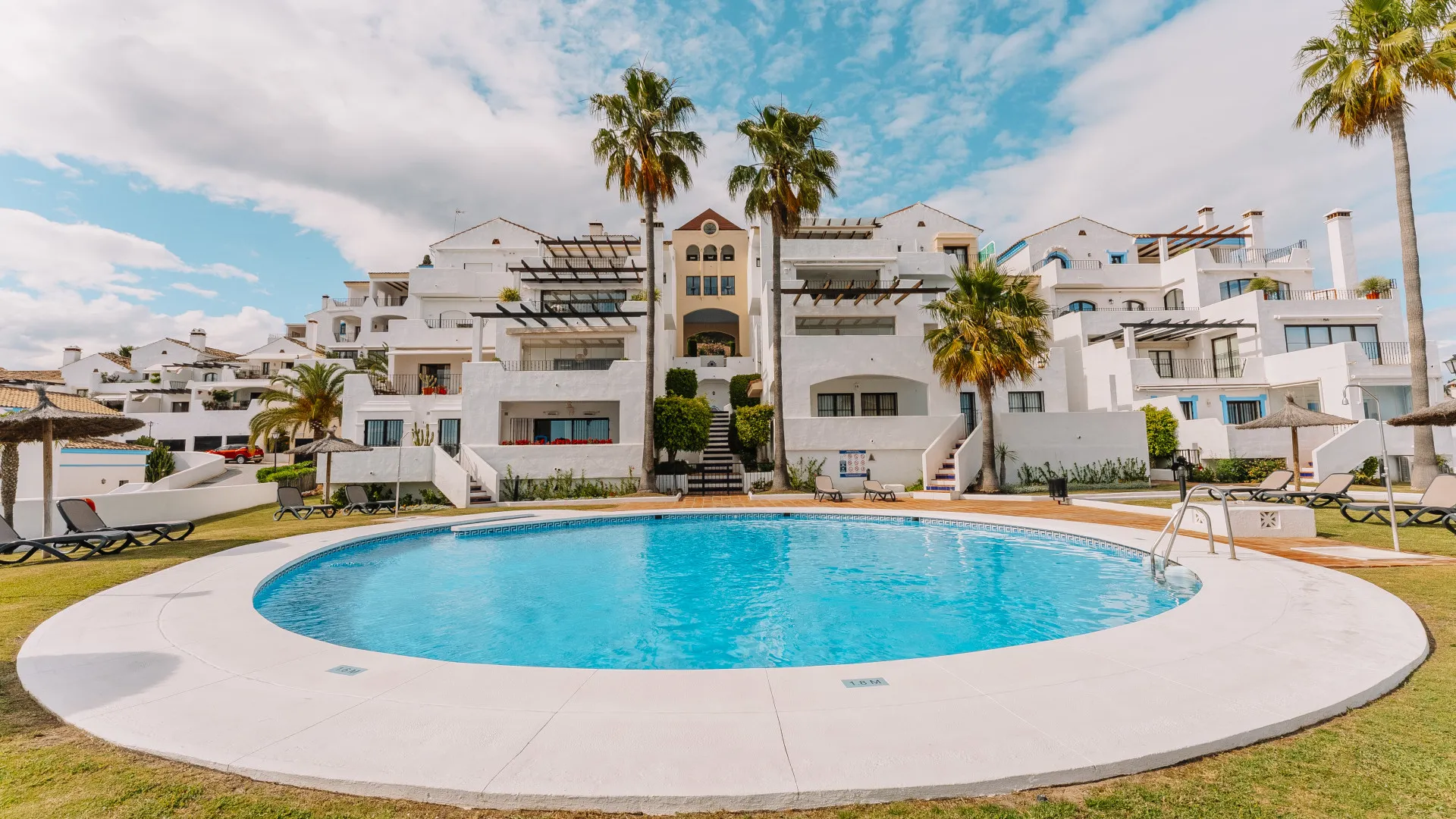 Se vende adosado en Los Arqueros de 3 dormitorios
