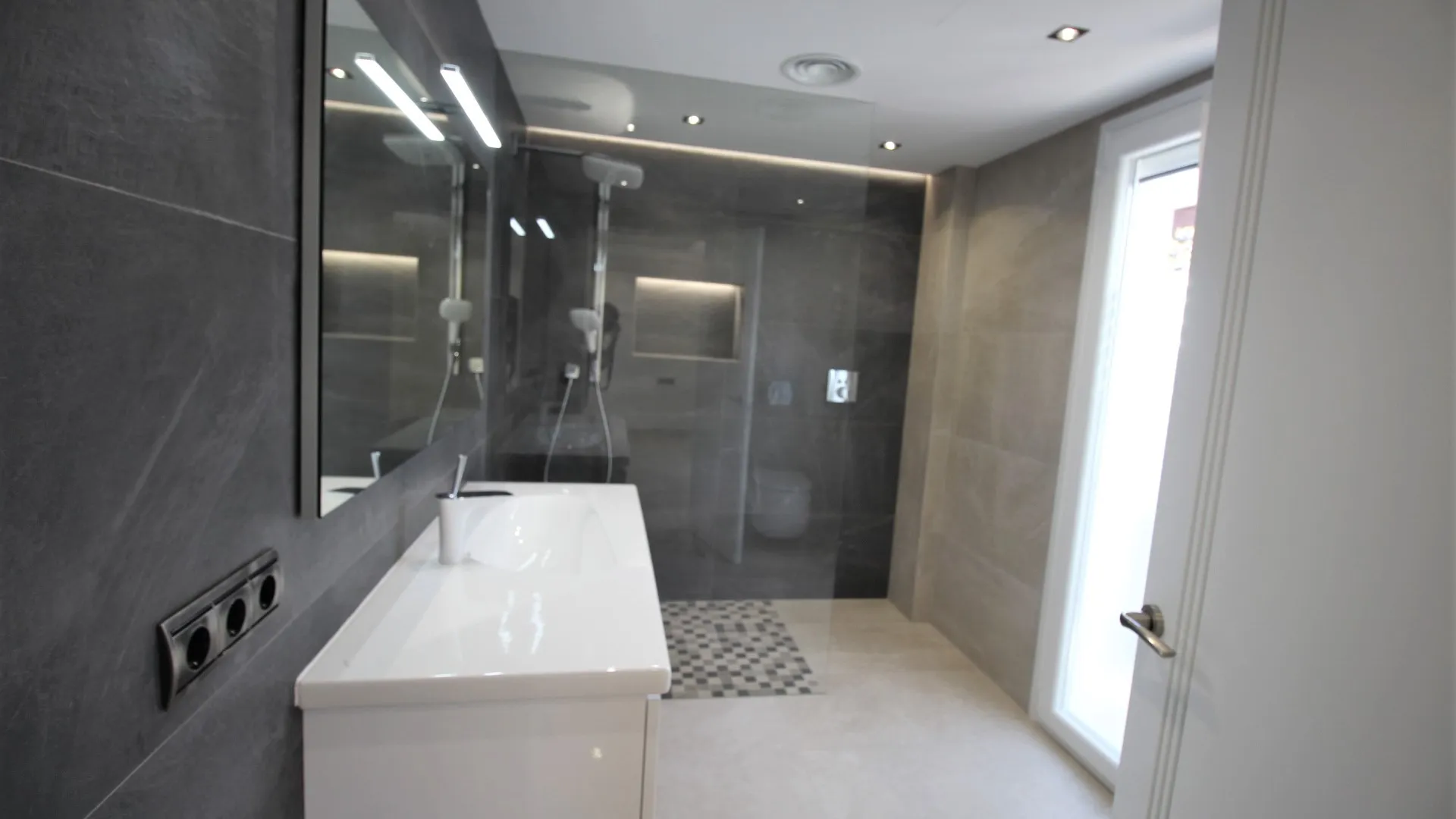 Estepona Casco Antiguo, adosado en venta