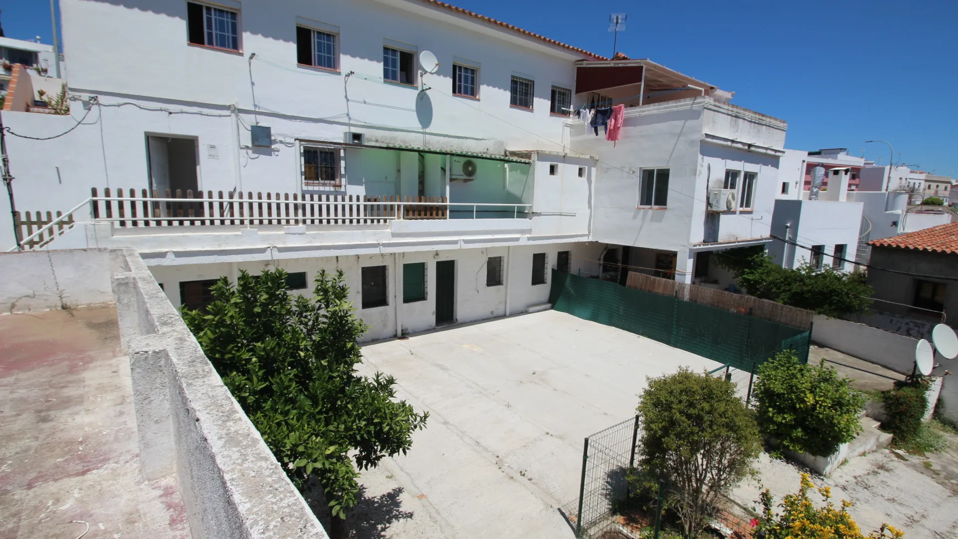 For sale Guadiaro building