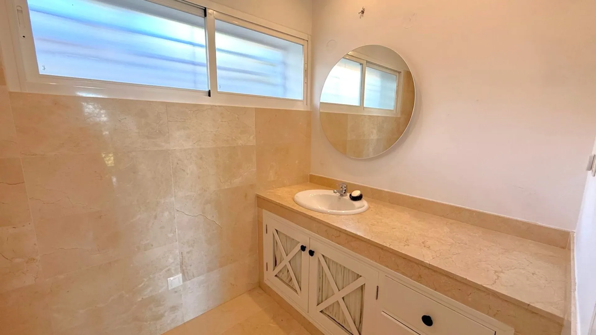5 bedrooms villa in Seghers for sale