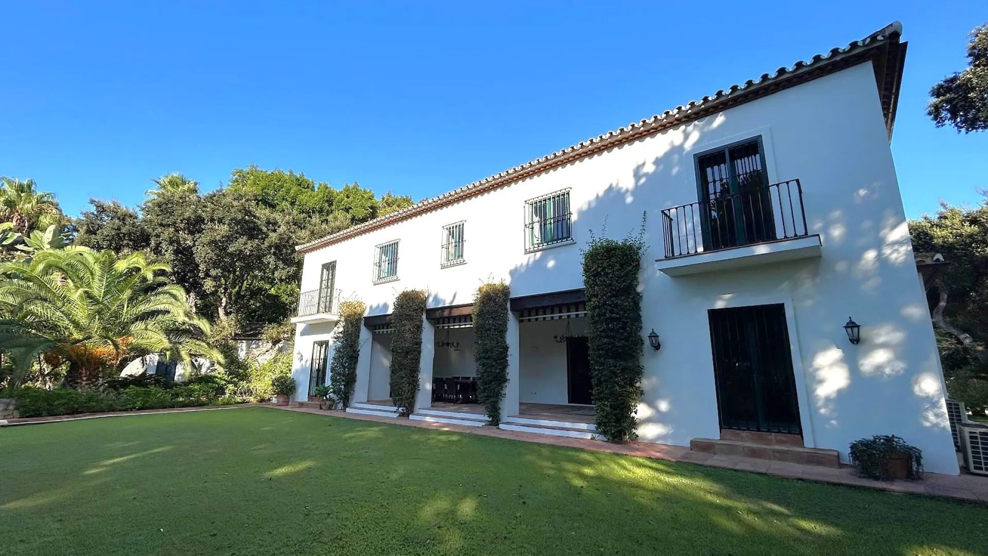 For sale Sotogrande Alto villa with 6 bedrooms