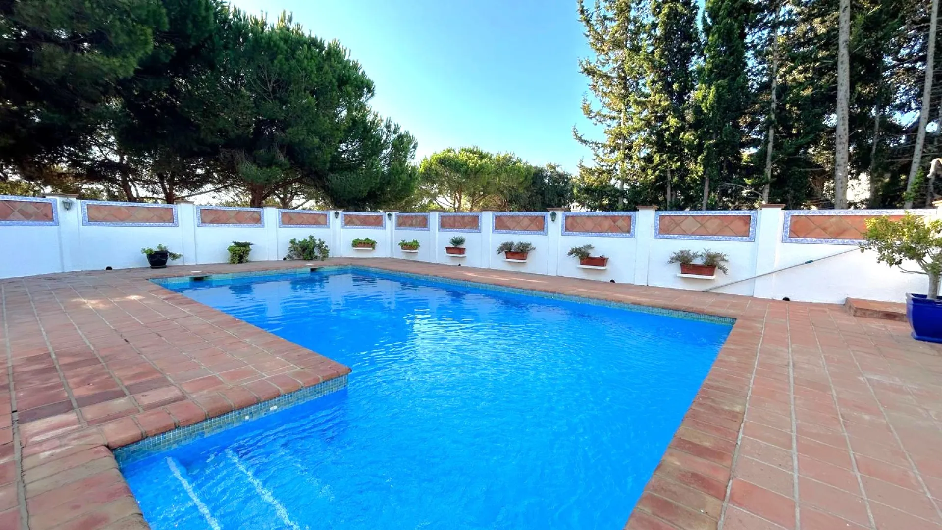 For sale Sotogrande Alto villa with 6 bedrooms