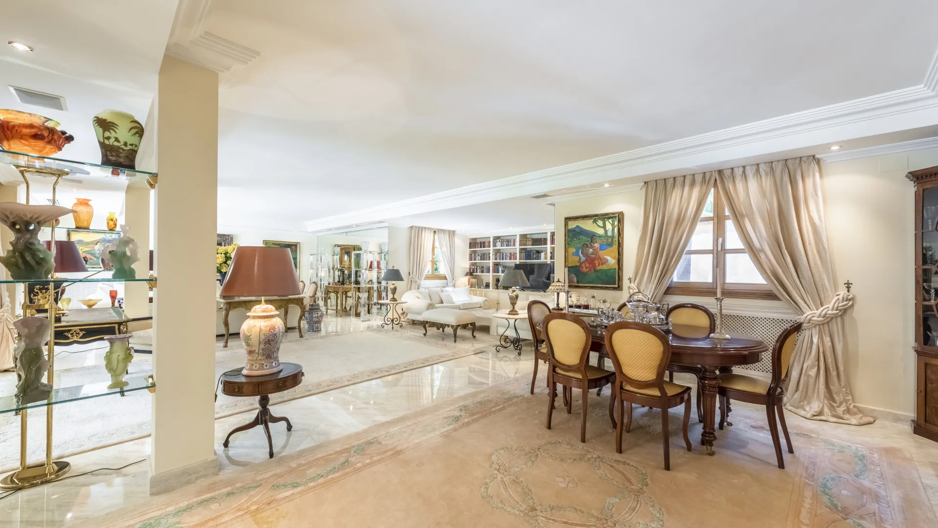 Se vende villa en Las Brisas