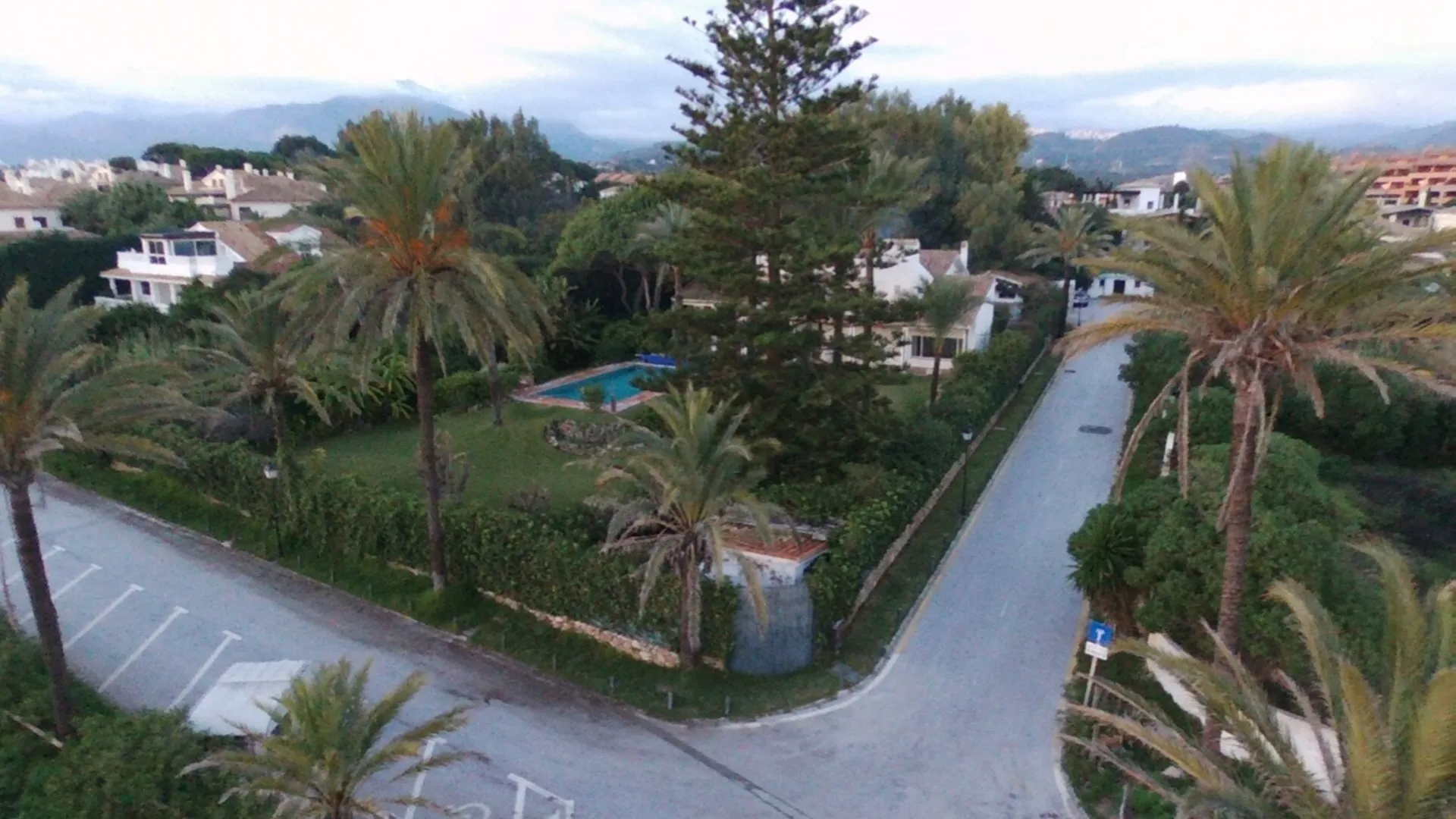 Villa con 5 dormitorios a la venta en La Reserva de los Monteros
