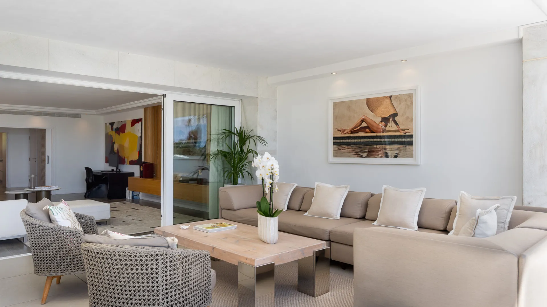 For sale apartment with 3 bedrooms in Los Granados