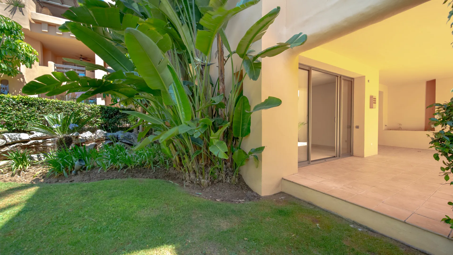 2 bedrooms apartment for sale in Mansion Club