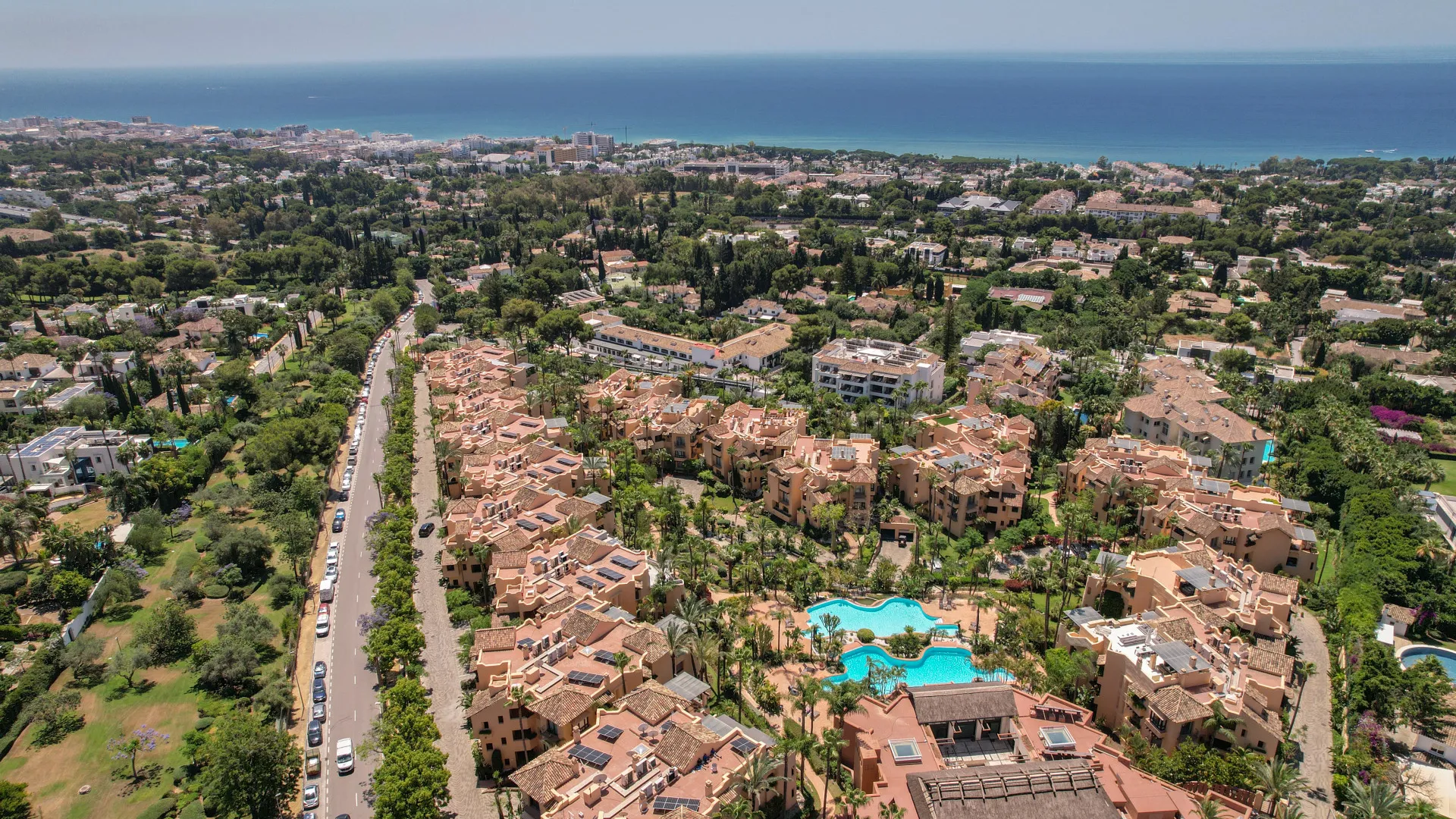 2 bedrooms apartment for sale in Mansion Club