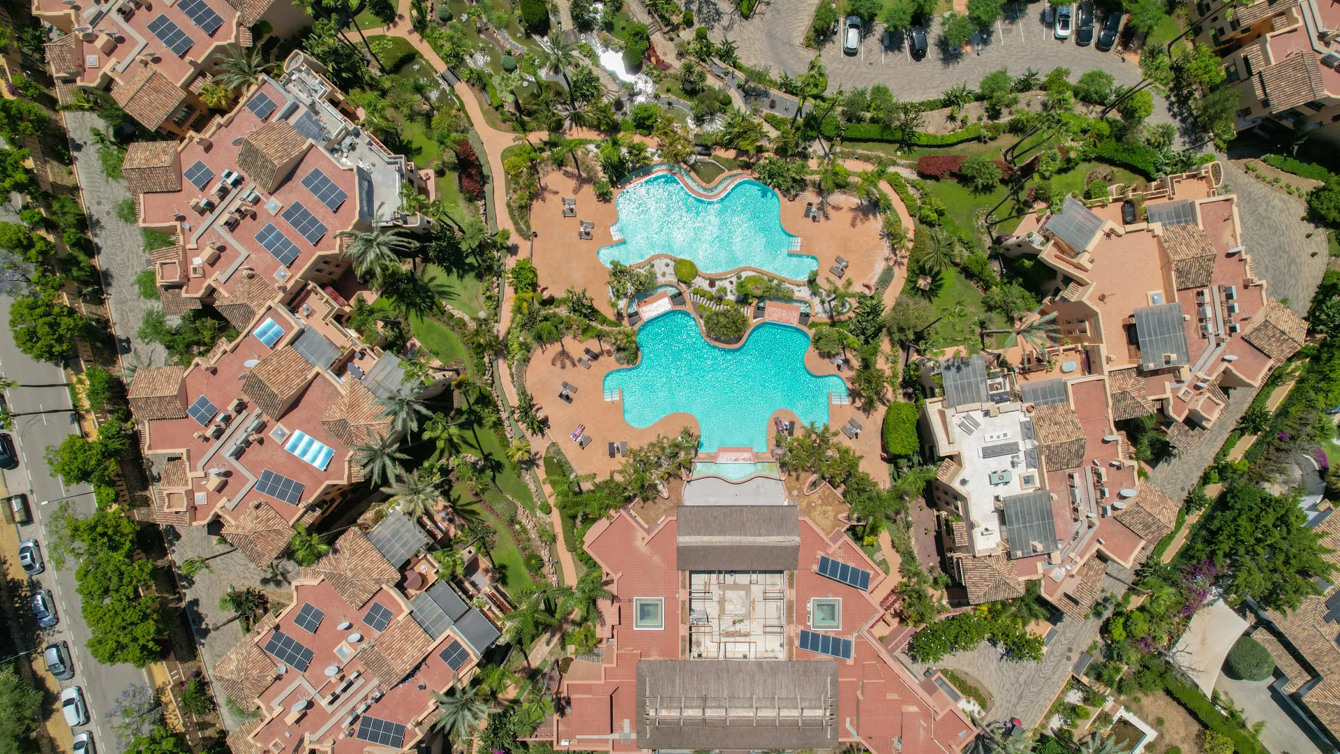 2 bedrooms apartment for sale in Mansion Club