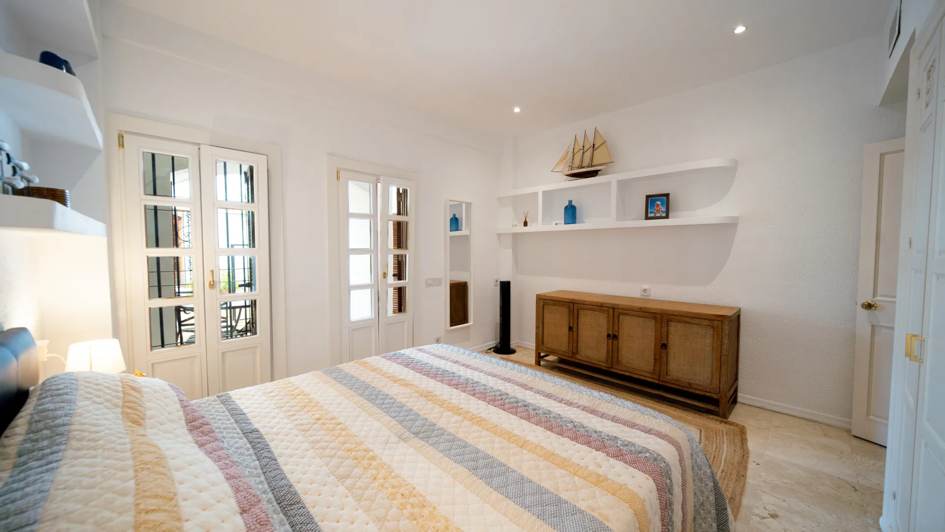 For sale Señorio de Marbella ground floor apartment with 3 bedrooms