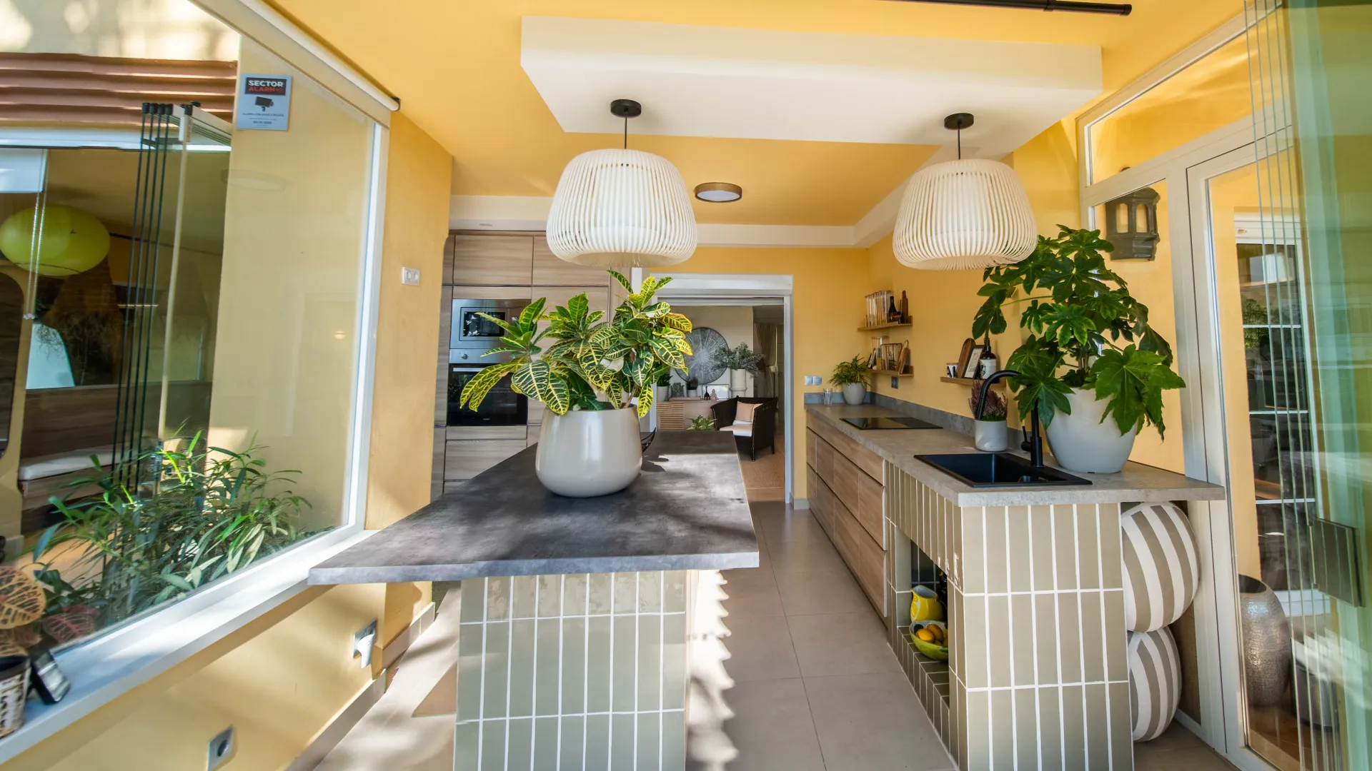 Apartamento planta baja de 3 dormitorios en venta en Cumbres del Rodeo