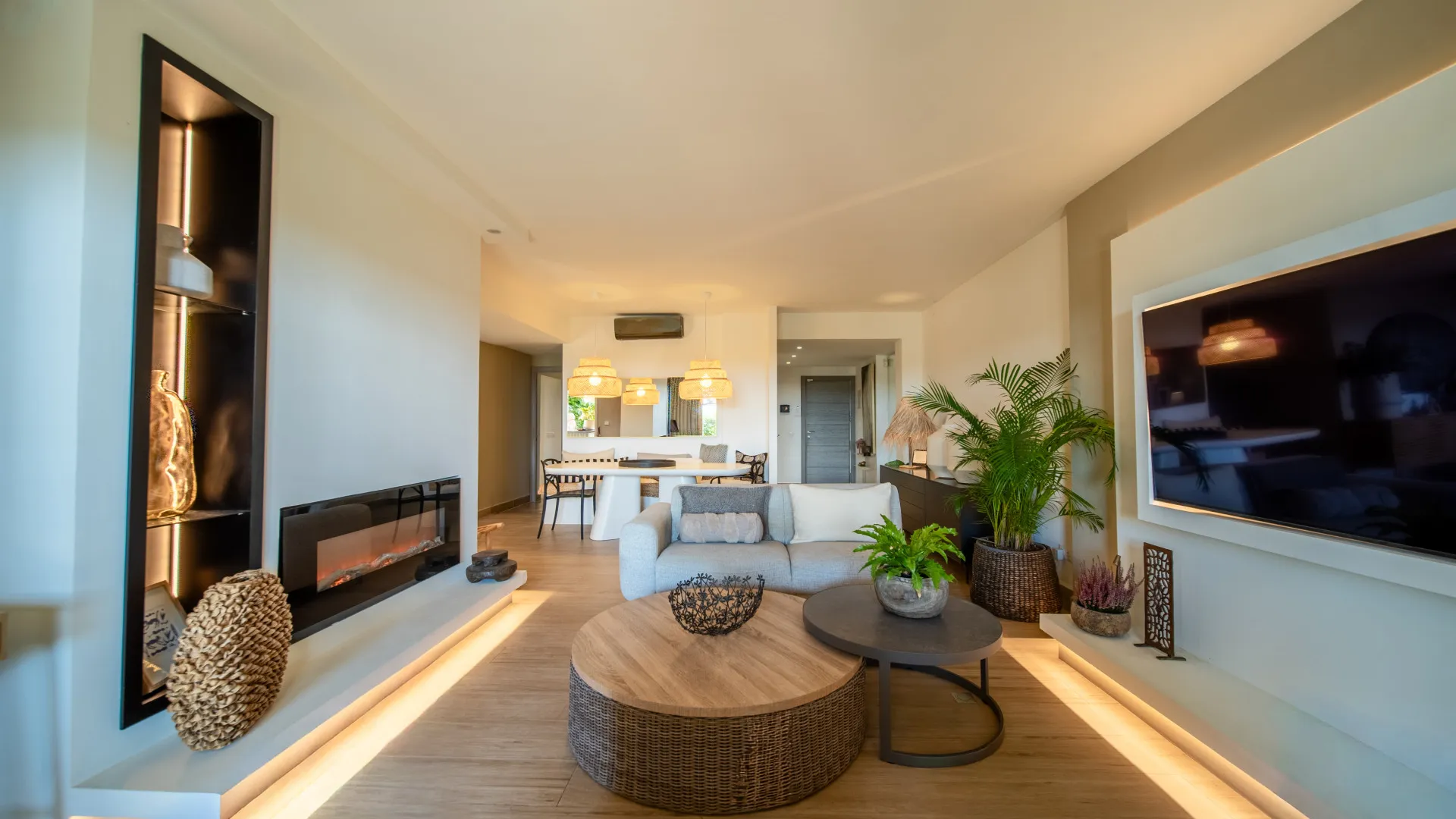 Apartamento planta baja de 3 dormitorios en venta en Cumbres del Rodeo