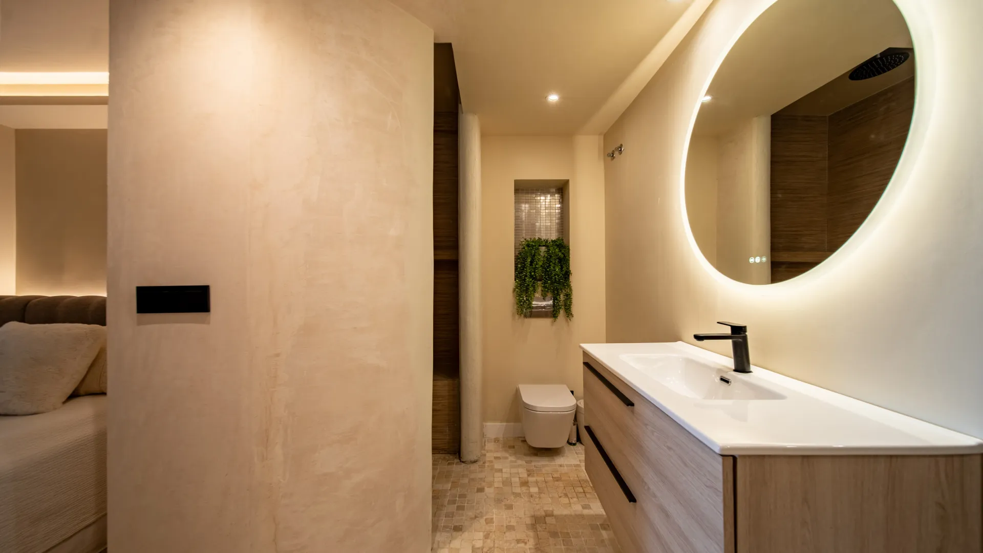 Apartamento planta baja de 3 dormitorios en venta en Cumbres del Rodeo