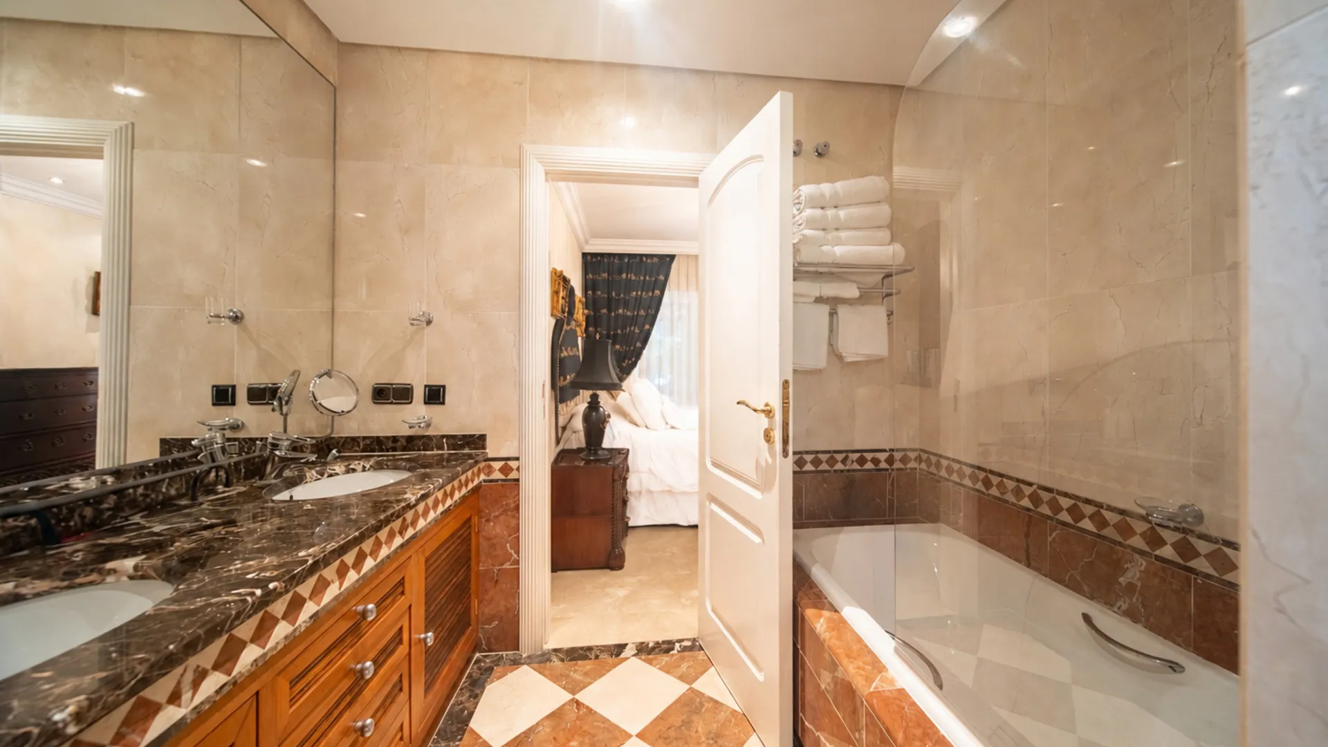3 bedrooms Lagos de Sierra Blanca apartment for sale