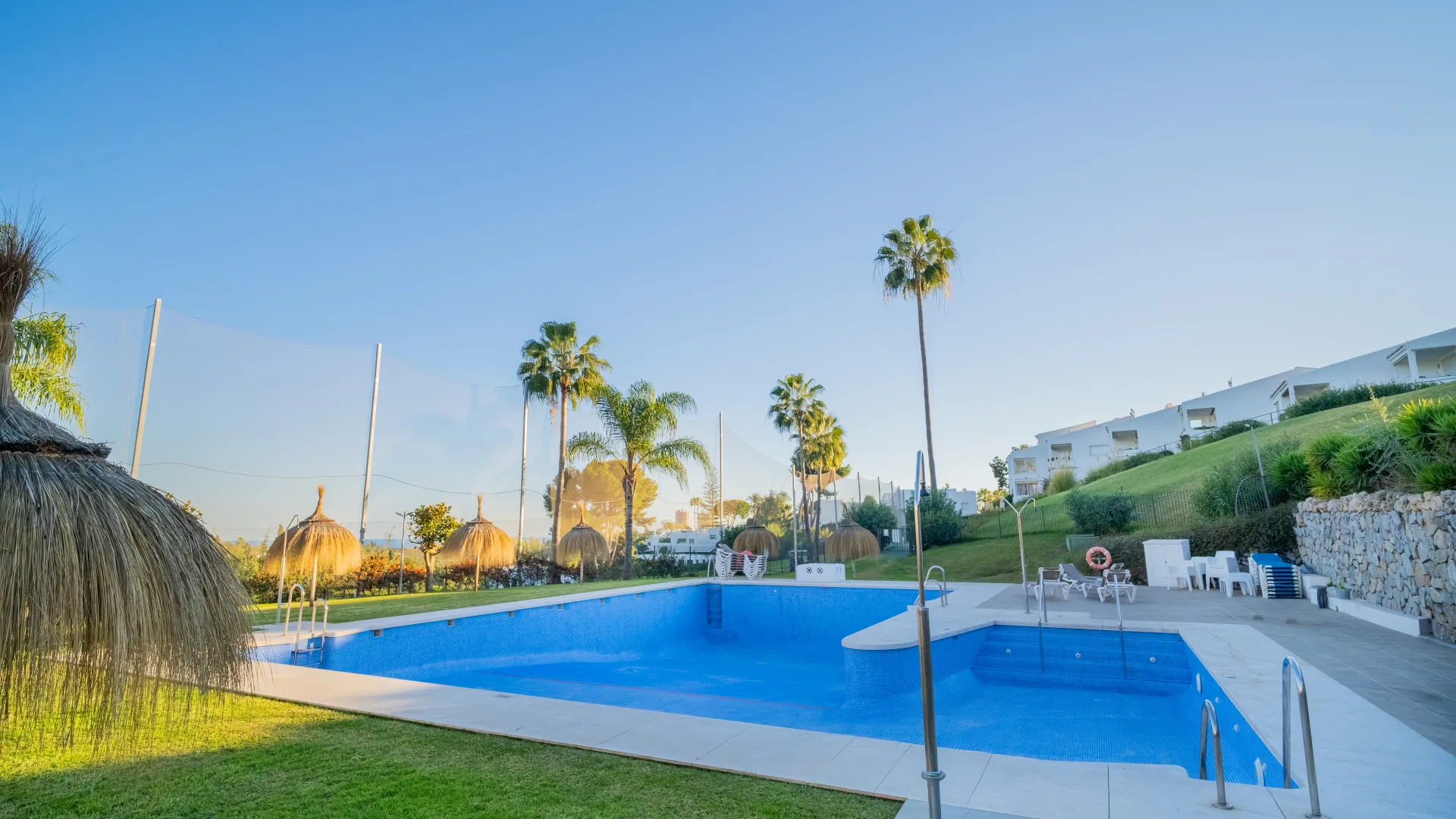 Se vende apartamento planta baja en Azahara I