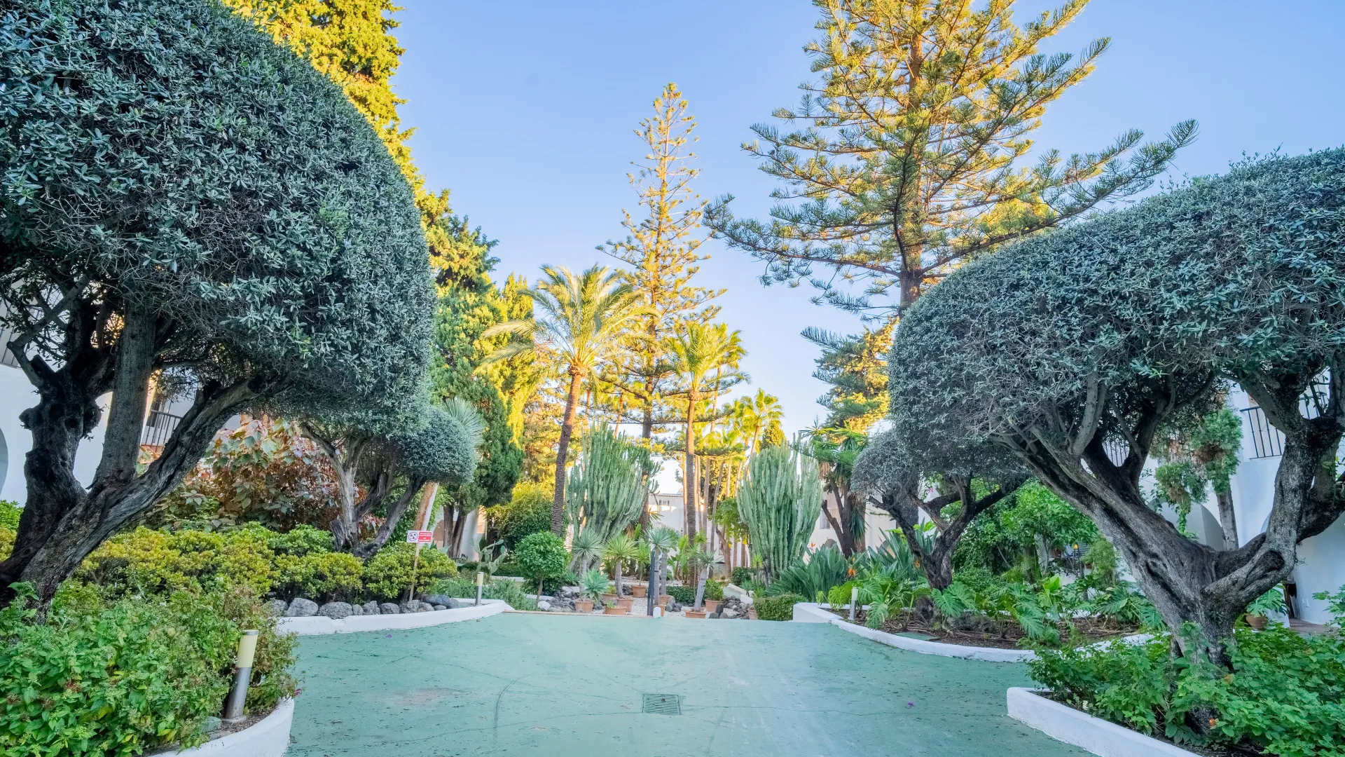 Se vende apartamento planta baja en Azahara I