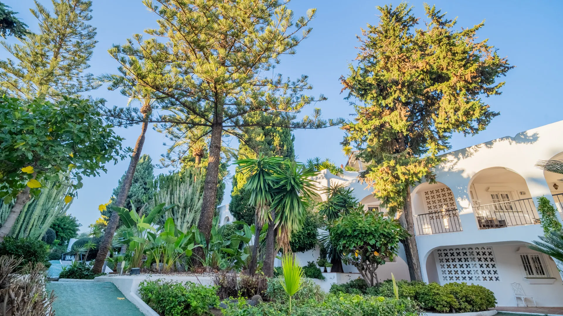 Se vende apartamento planta baja en Azahara I