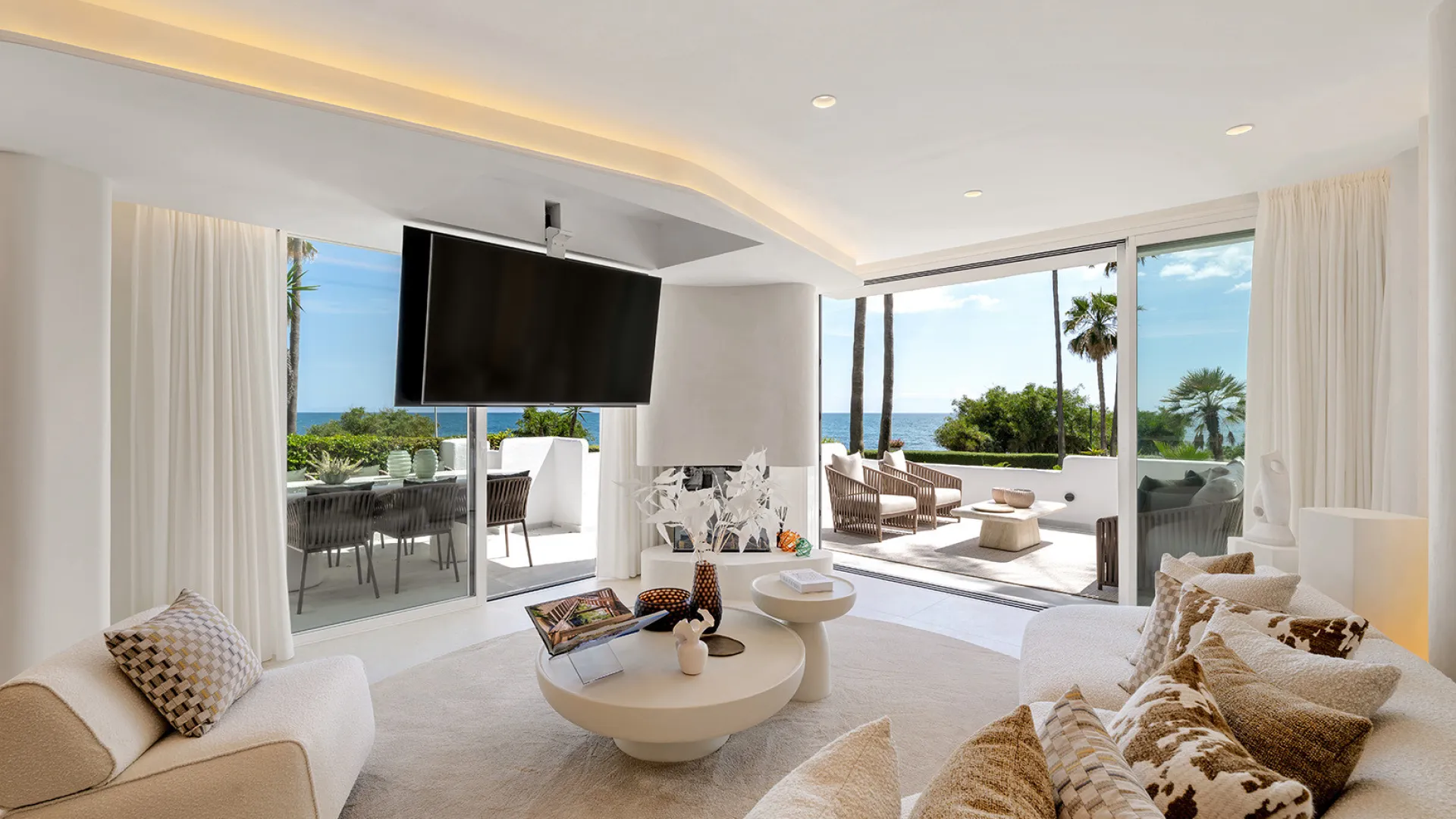 For sale ground floor apartment in Alcazaba Beach