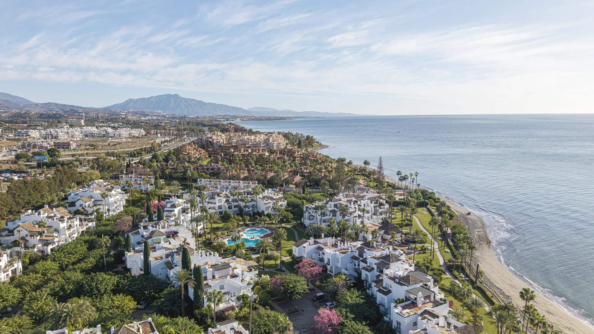 For sale ground floor apartment in Alcazaba Beach