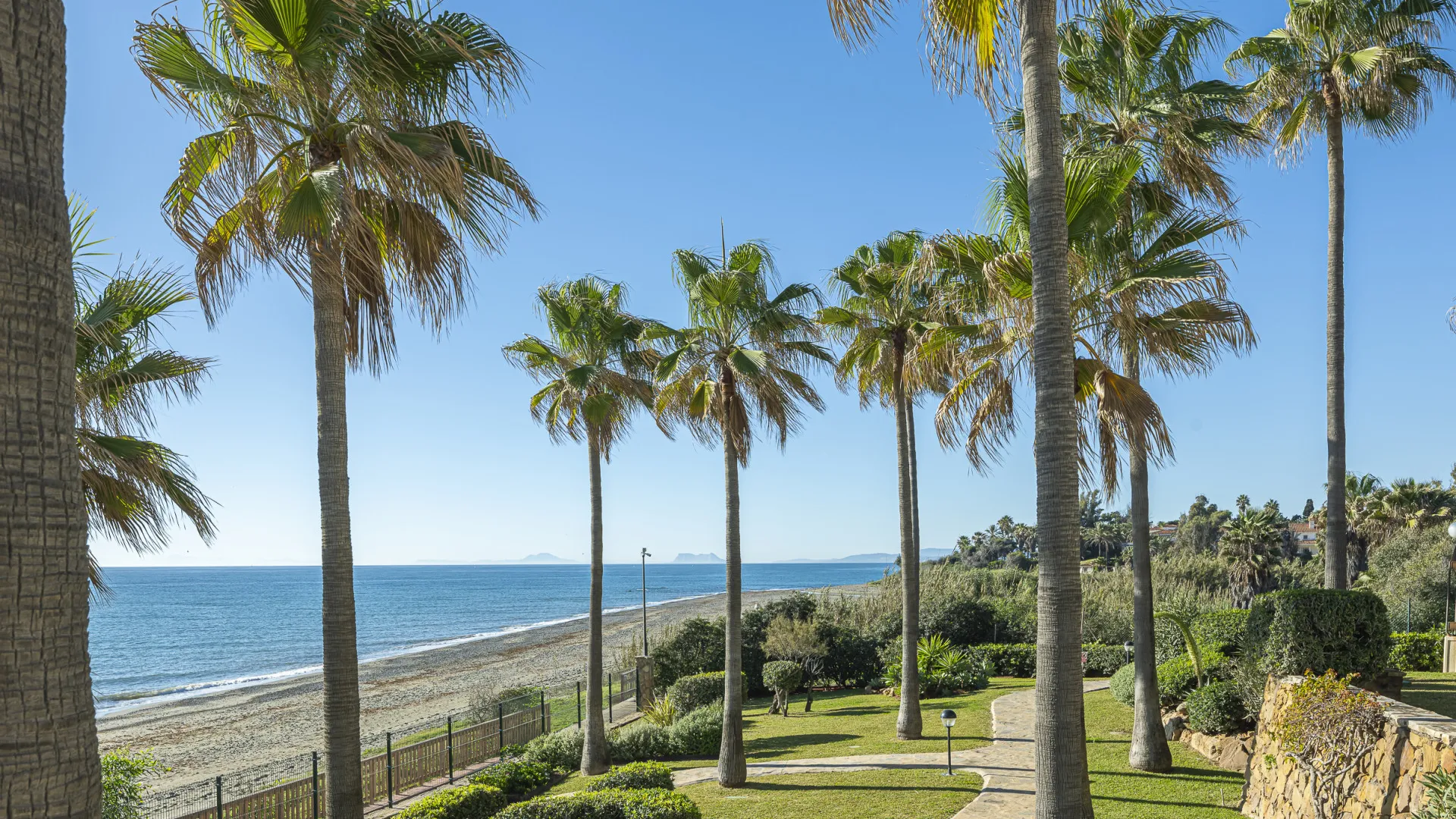 3 bedrooms penthouse for sale in Dominion Beach