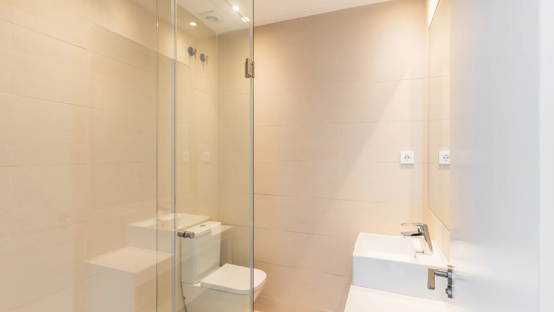 For sale apartment with 3 bedrooms in Paraiso Pueblo