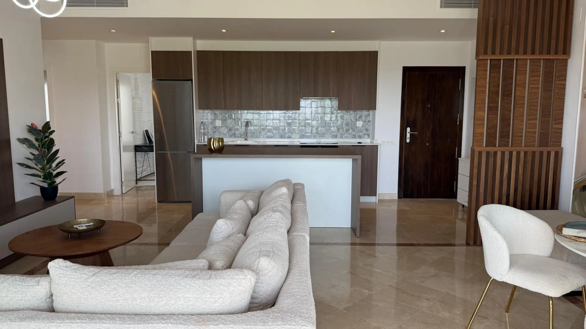 Apartamento en venta con 3 dormitorios en Paraiso Pueblo