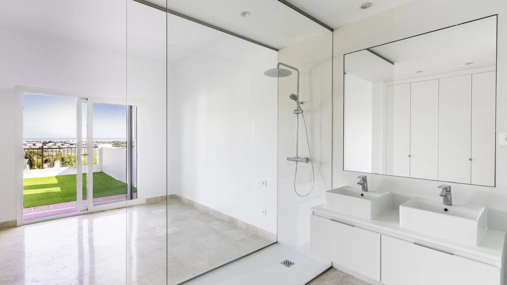 For sale apartment with 3 bedrooms in Paraiso Pueblo