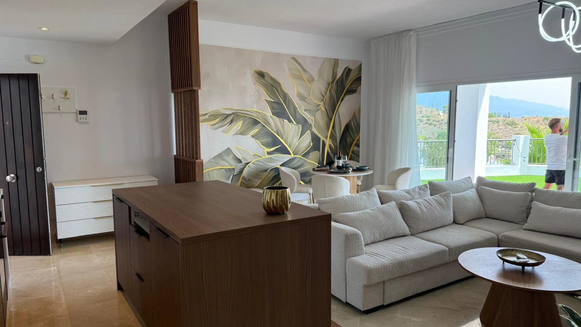Apartamento en venta con 3 dormitorios en Paraiso Pueblo