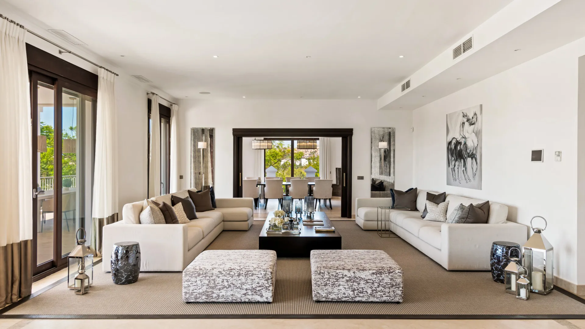 Comprar villa de 6 dormitorios en Valle del Sol