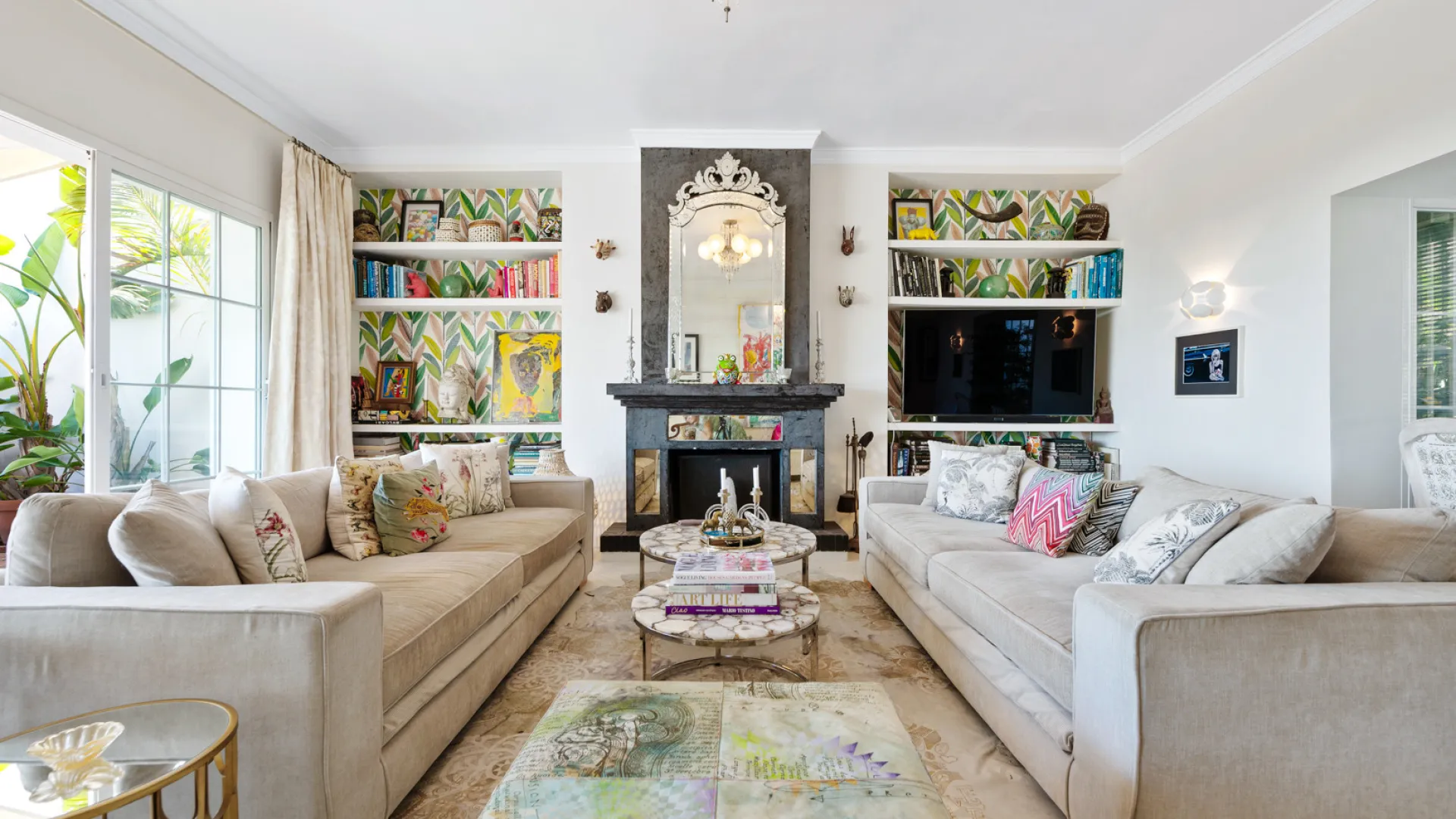 For sale Marbella Hill Club semi detached villa with 4 bedrooms