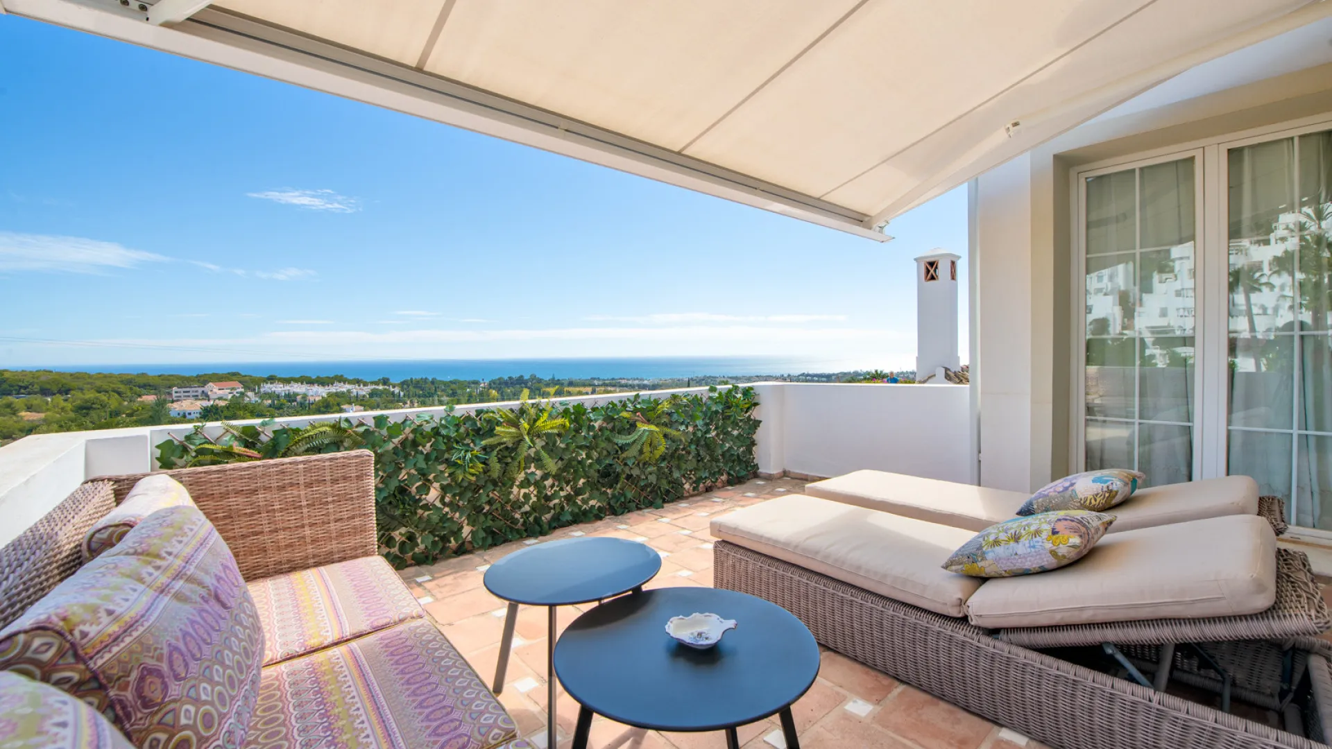 For sale Marbella Hill Club semi detached villa with 4 bedrooms
