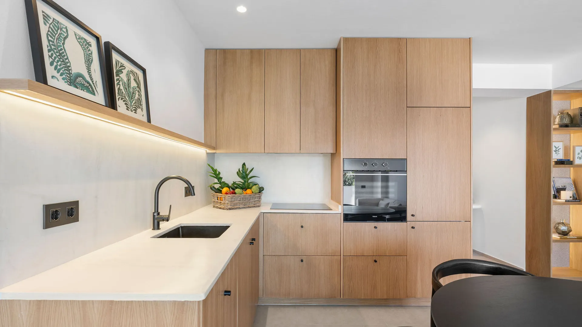 For sale apartment in Aloha Gardens