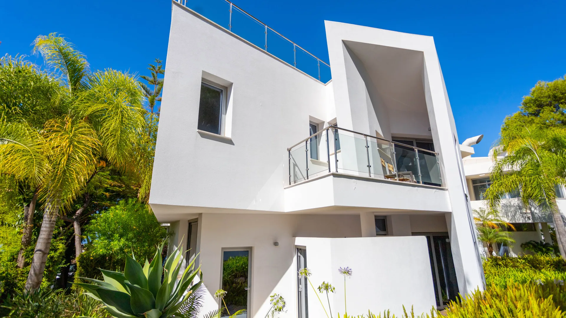 For sale Meisho Hills semi detached house