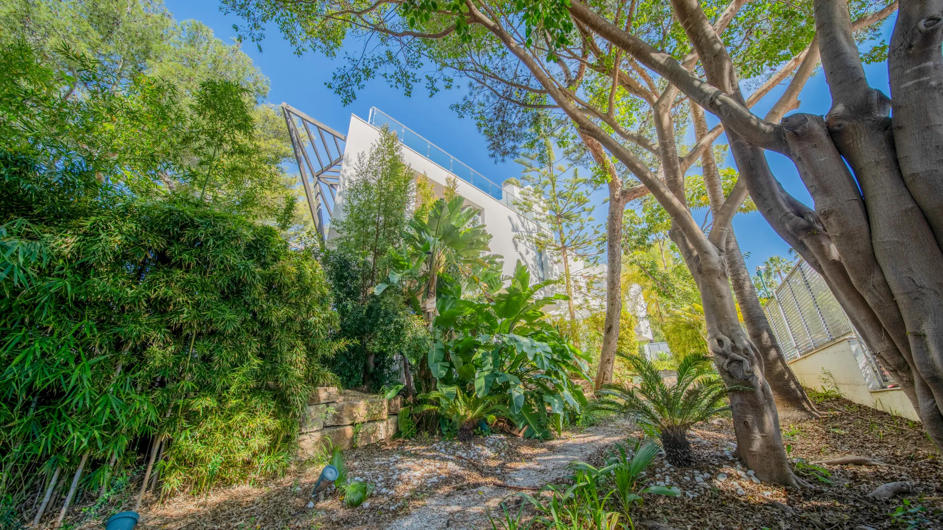 For sale Meisho Hills semi detached house