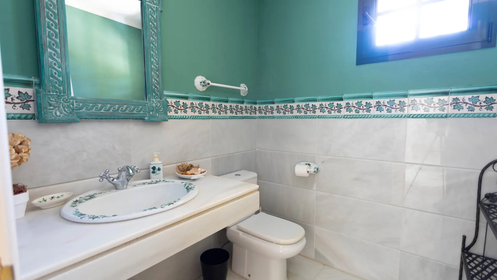 Comprar villa en Casasola