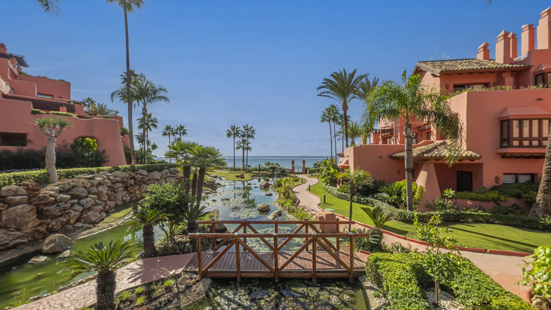 Apartment in Cabo Bermejo for sale