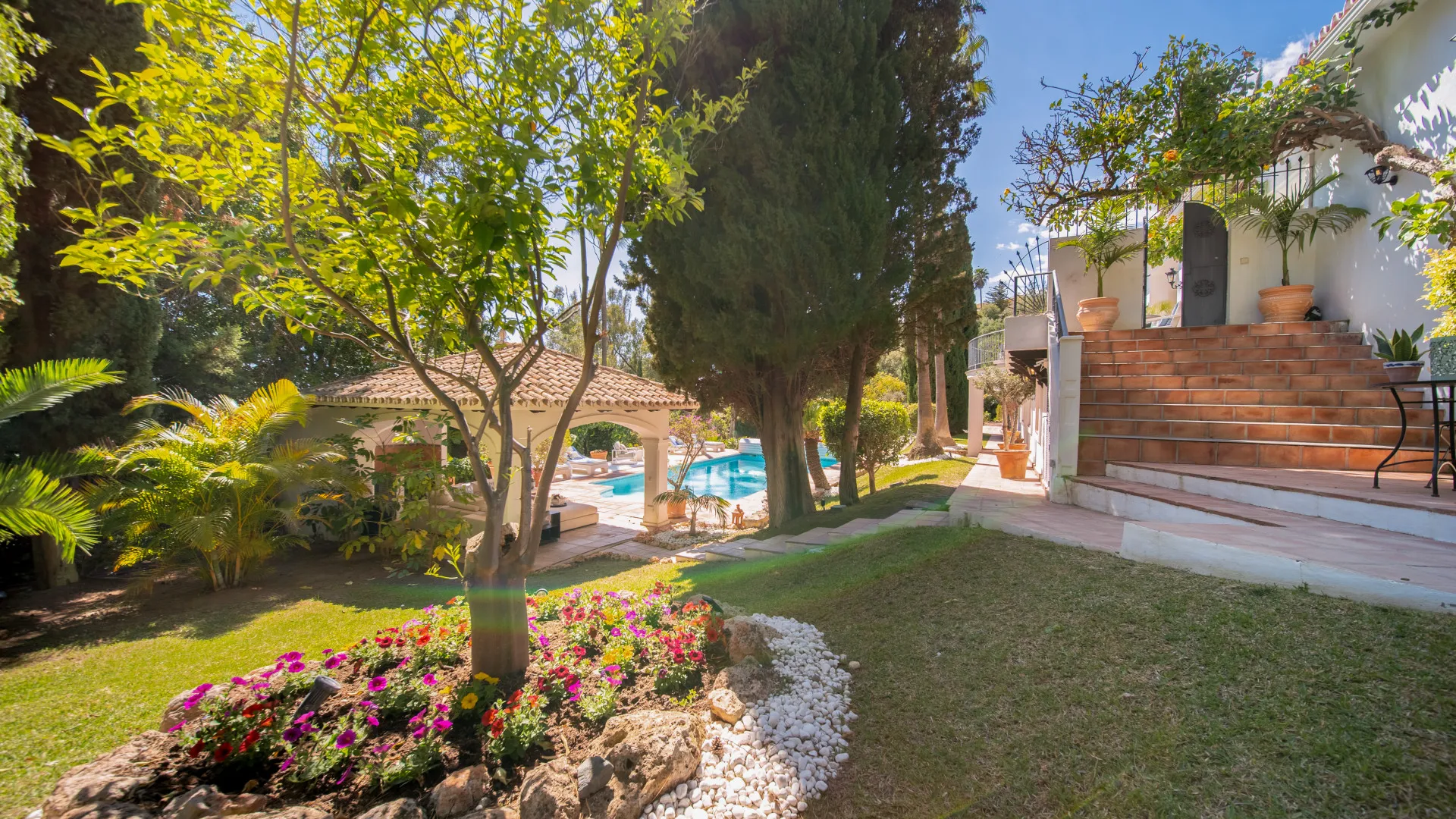 For sale 5 bedrooms villa in Puerto del Almendro