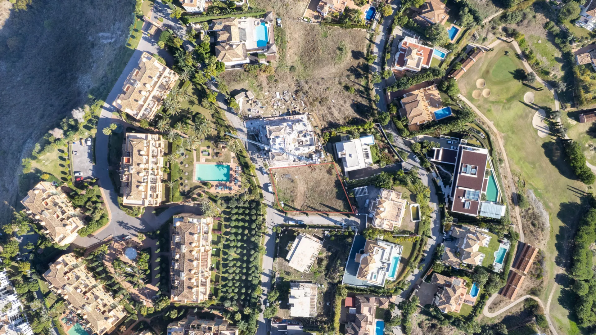 Plot for sale in Los Flamingos