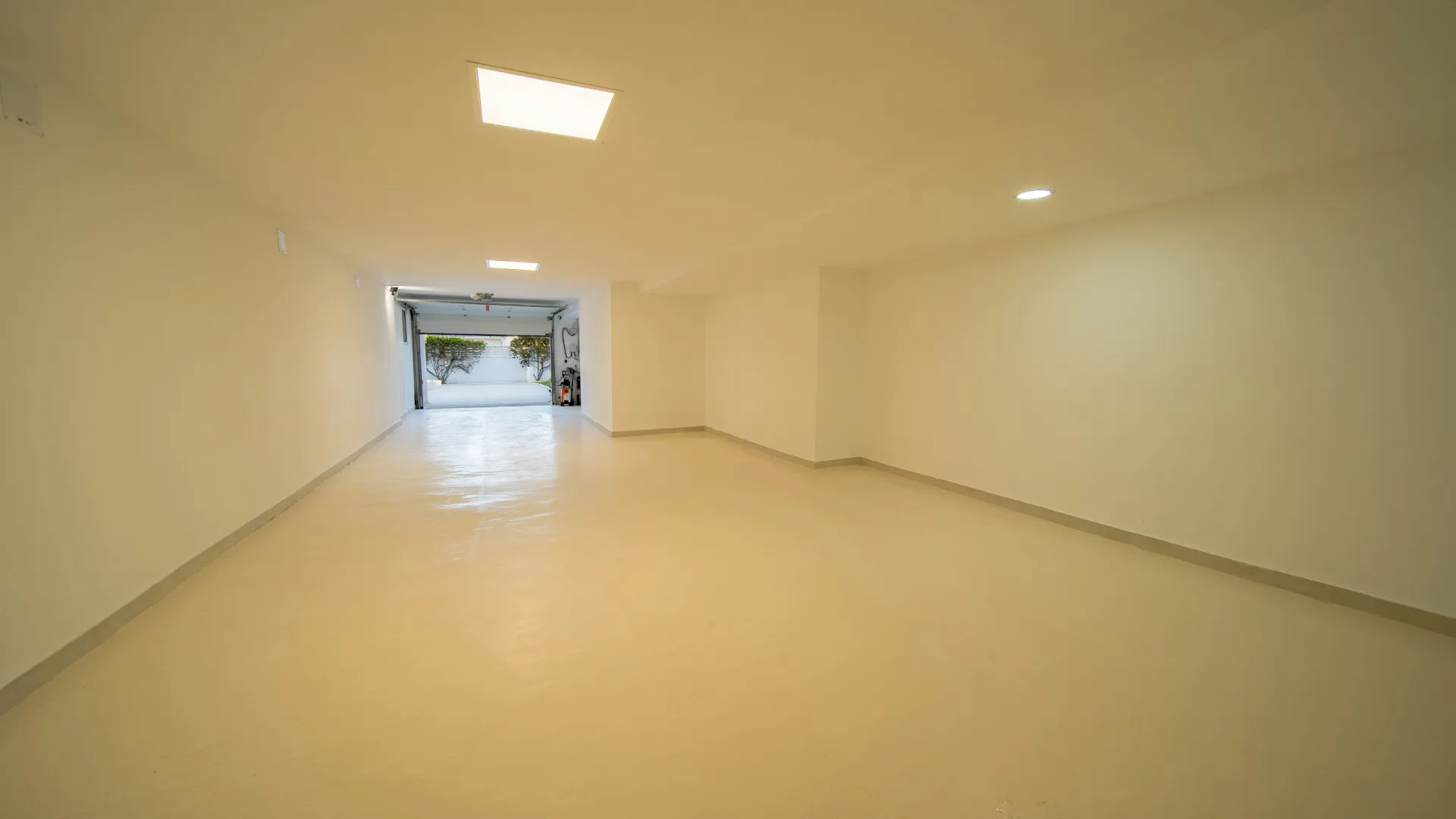 Se vende villa de 7 dormitorios en Guadalmina Alta