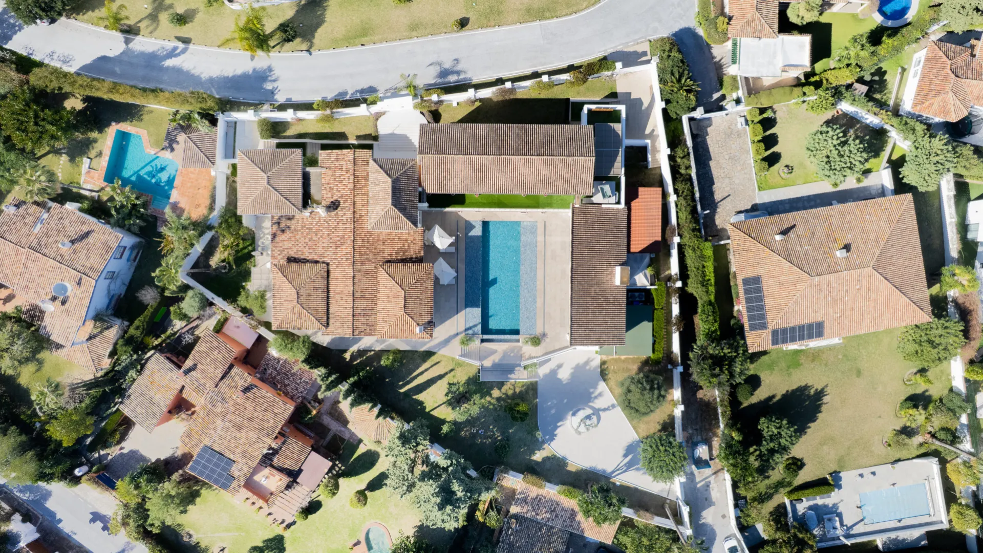 Se vende villa de 7 dormitorios en Guadalmina Alta