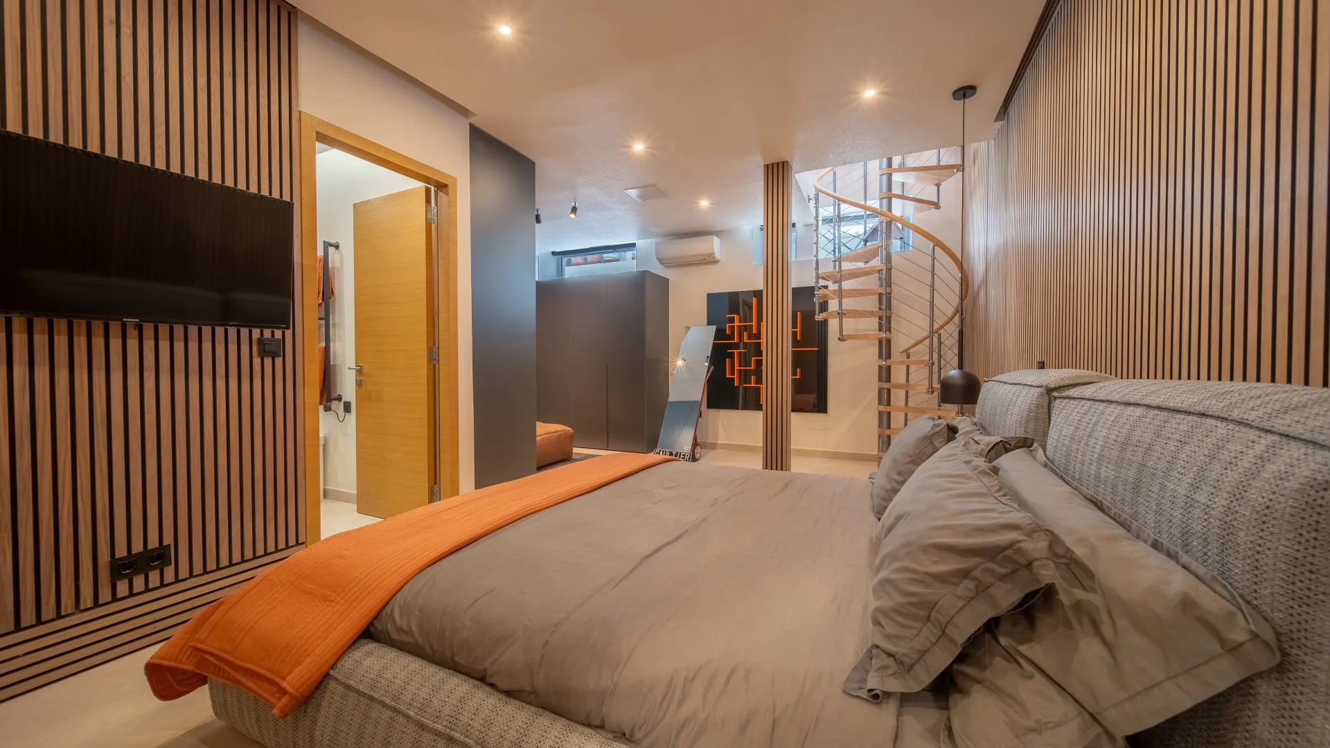 Se vende villa de 7 dormitorios en Guadalmina Alta