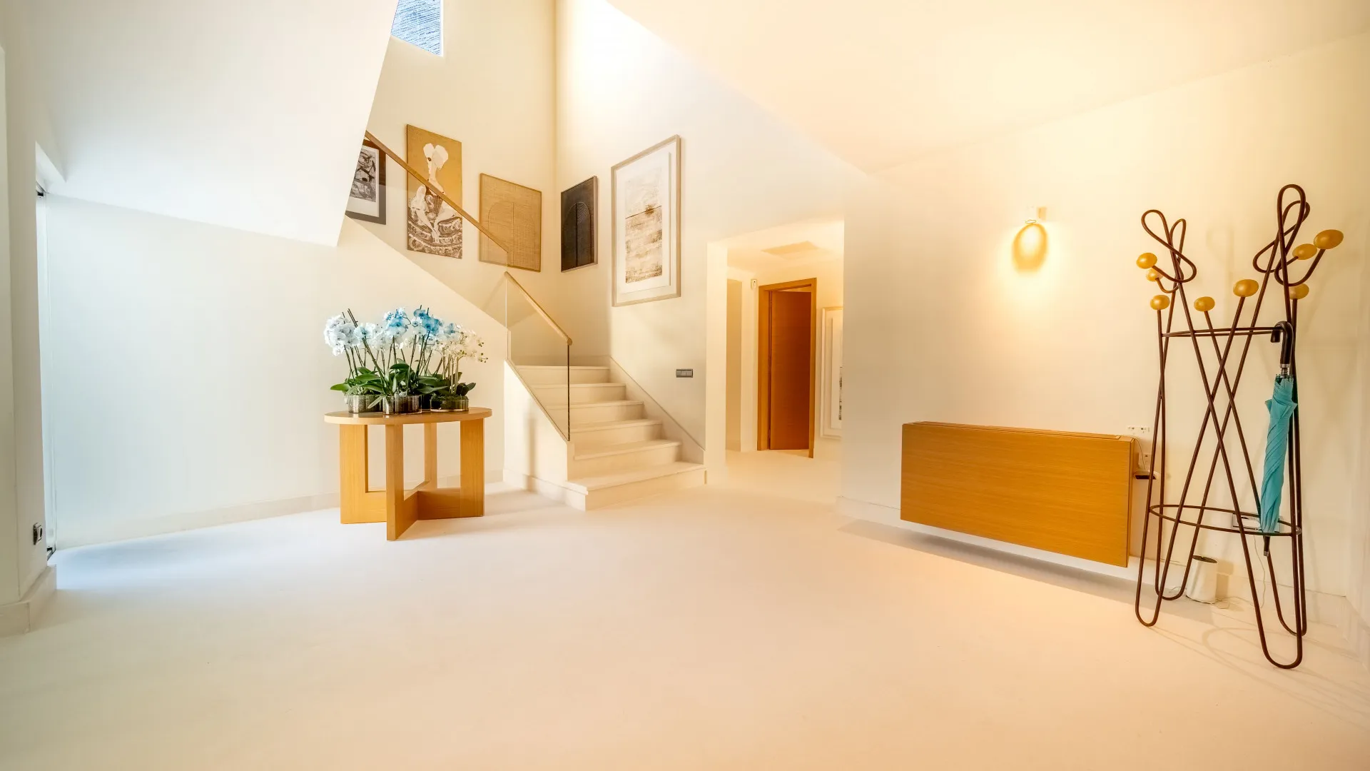 Se vende villa de 7 dormitorios en Guadalmina Alta