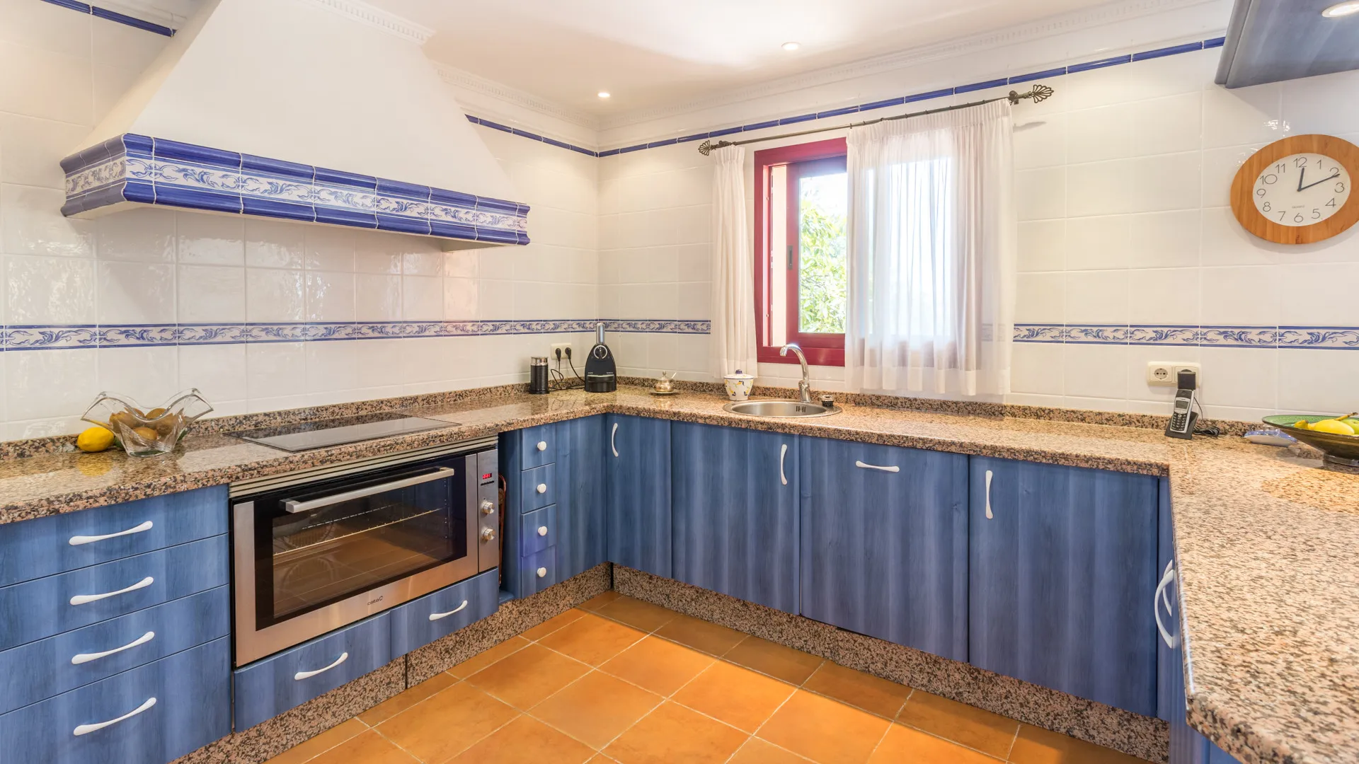 Villa en venta en Altos Reales