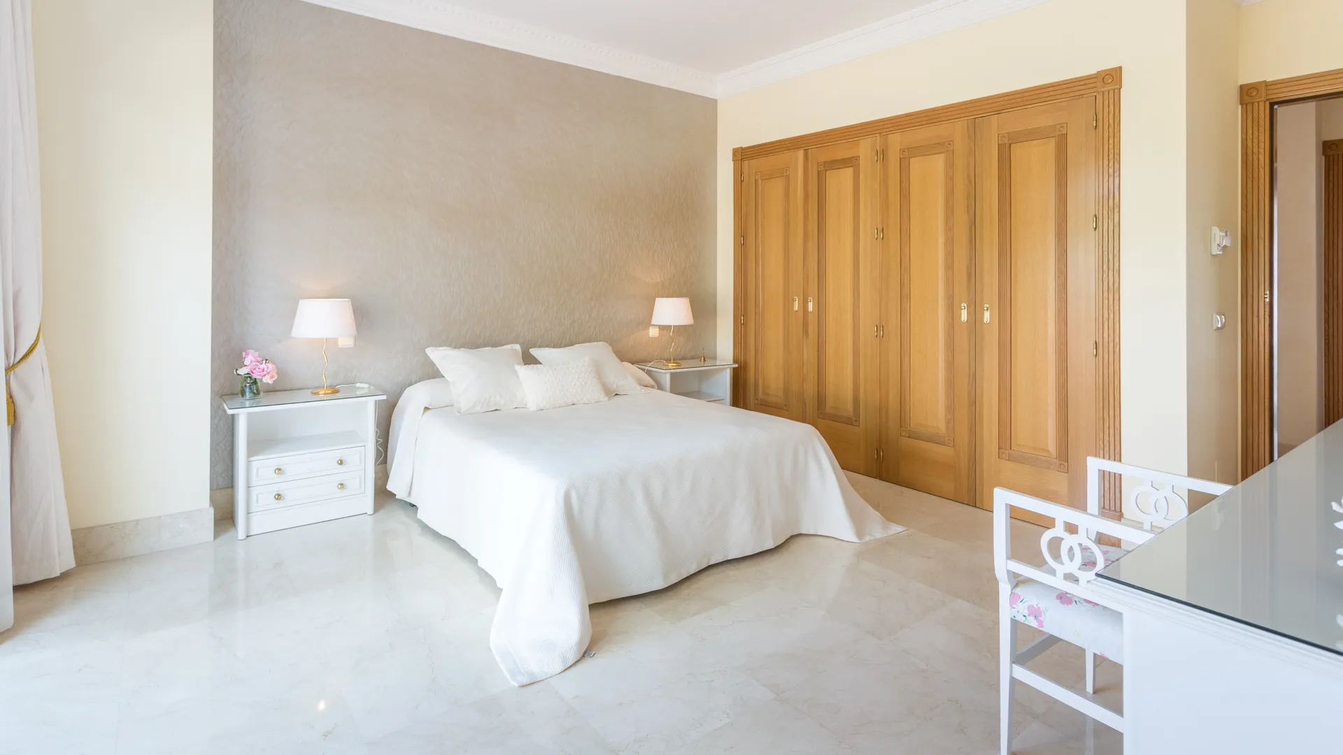 Villa en venta en Altos Reales