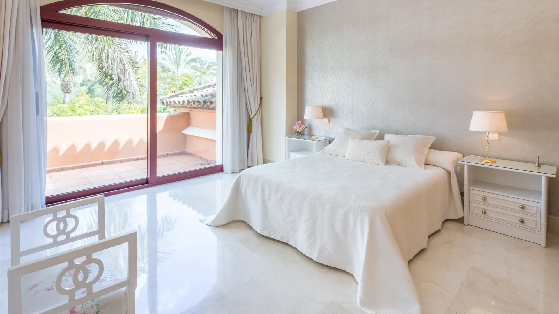 Villa en venta en Altos Reales