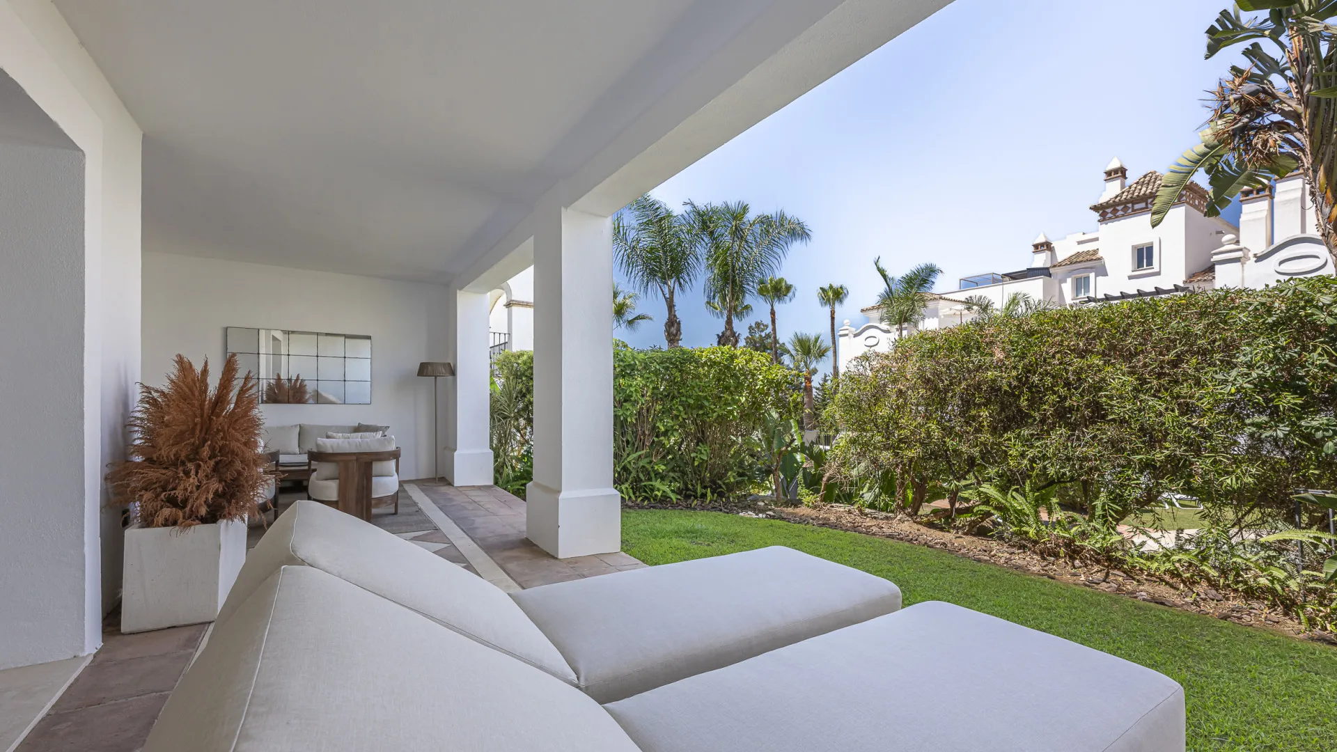 3 bedrooms ground floor apartment in Montebello Hills for sale