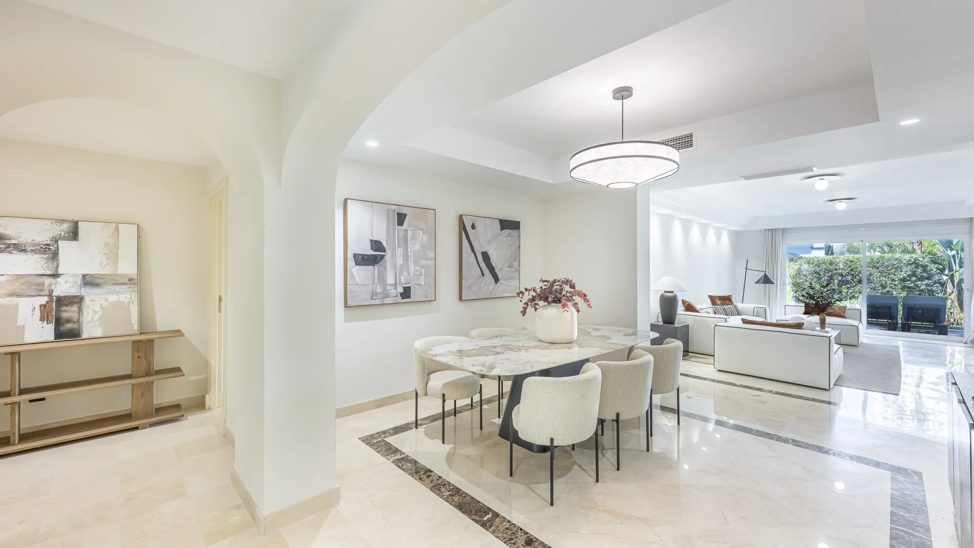 3 bedrooms ground floor apartment in Montebello Hills for sale